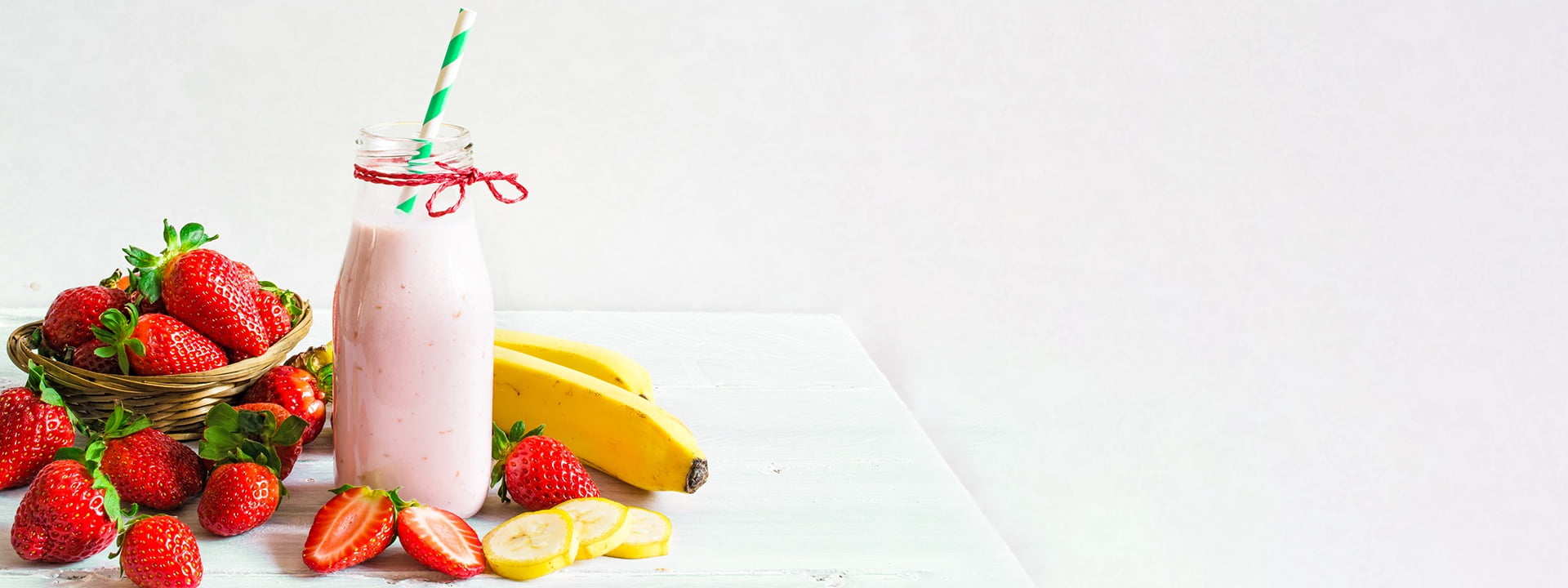 Strawberry Banana Protein Powder Milkshake Recipe